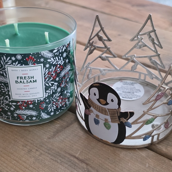 7 Piece Candle Lot - Picture 3 of 5